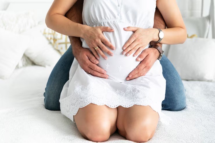 tanda janin masuk panggul, ciri janin turun ke panggul, kehamilan trimester akhir, persiapan persalinan, keputihan saat hamil tua, tekanan di perut bawah, ibu hamil muda, gejala persalinan, bayi turun panggul, tanda-tanda lahiran
